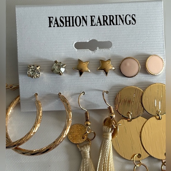 New 6 prs Gold and Peach Color Dangle & Stud Earrings - Picture 4 of 6